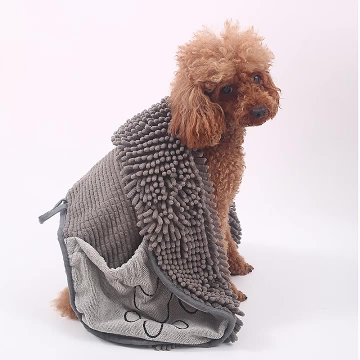 Chenille Pet Towel: The Ultimate Bath Time Companion for Your Furry Friend