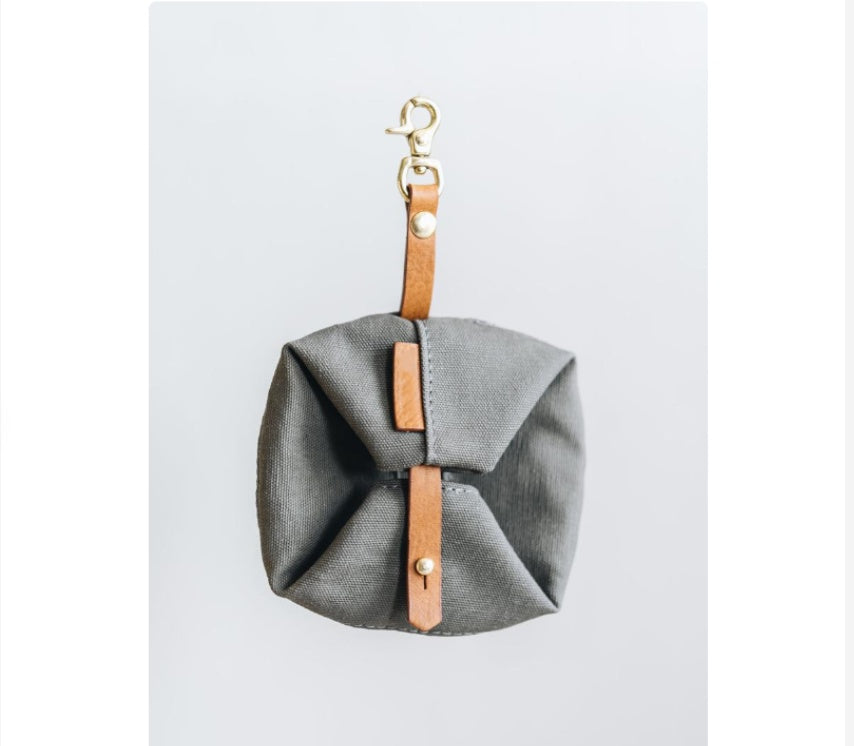 Folding Canvas Dog Bowl for Water and Food Feeding