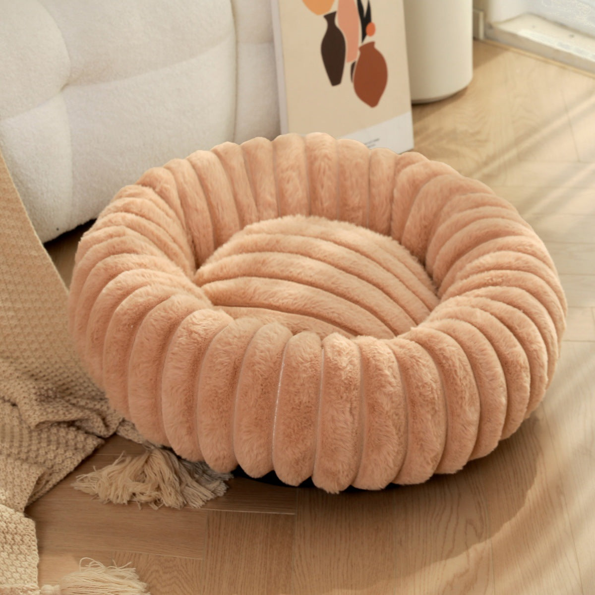 Plush Round Pet Bed for Cats and Small Dogs