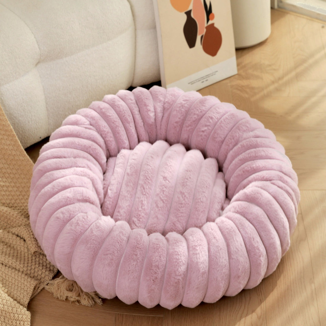 Plush Round Pet Bed for Cats and Small Dogs